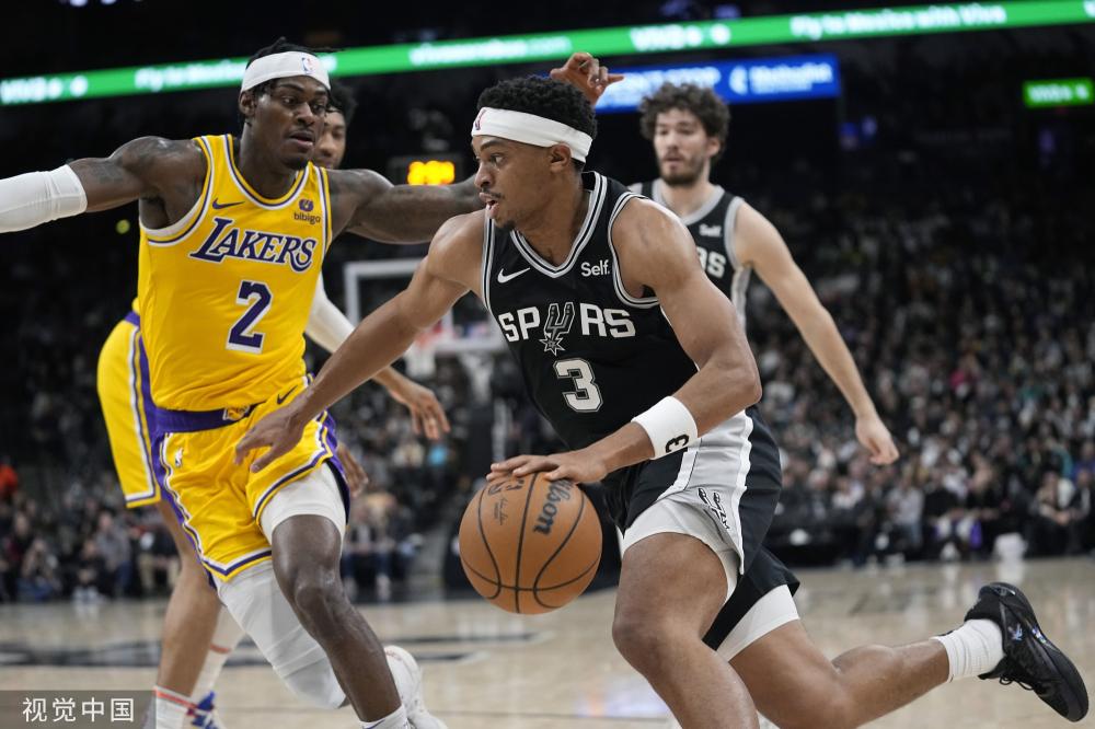 草皮甚至没 草皮甚至没