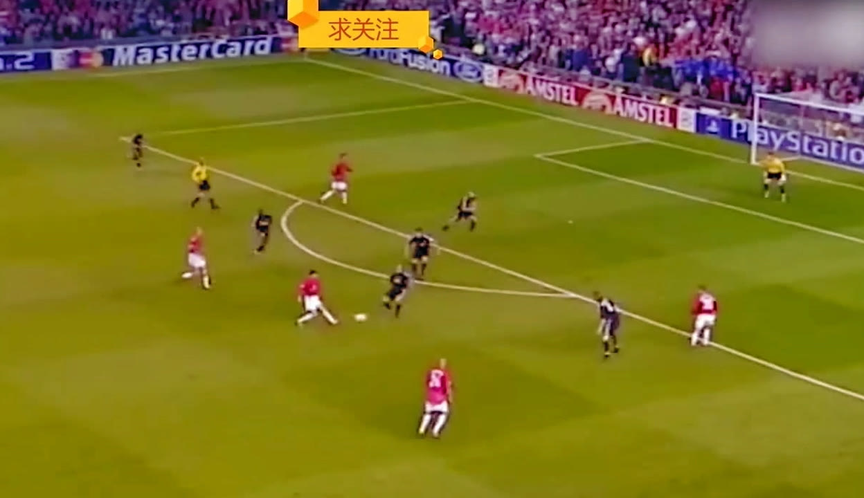 钟时由前锋 钟时由前锋