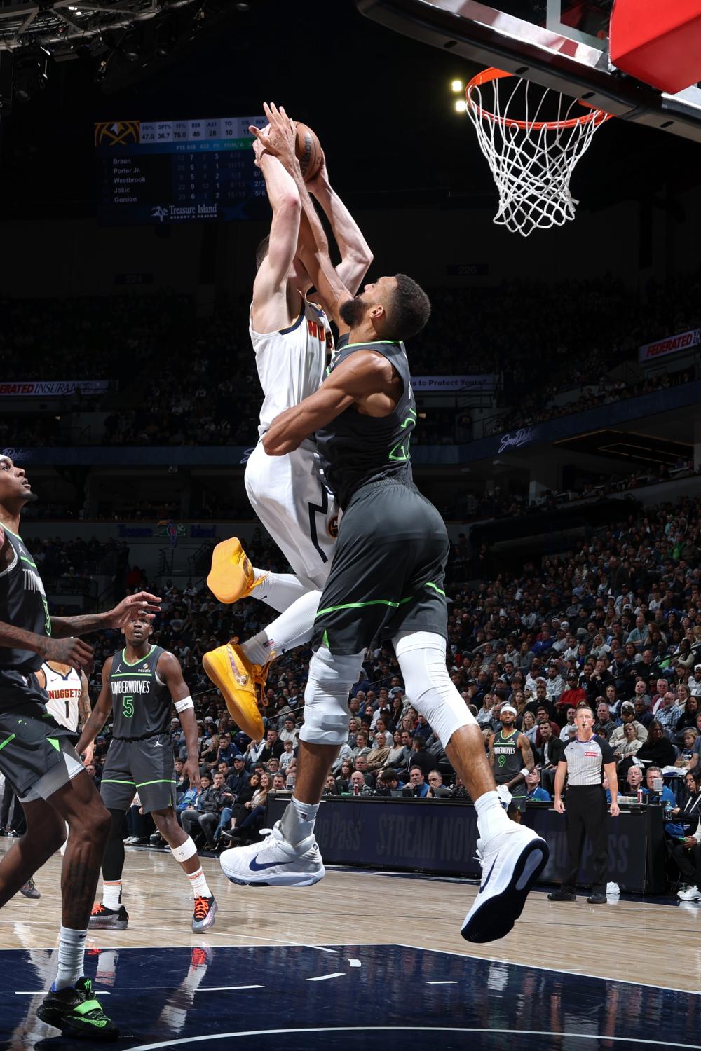 的攻防全面 的攻防全面