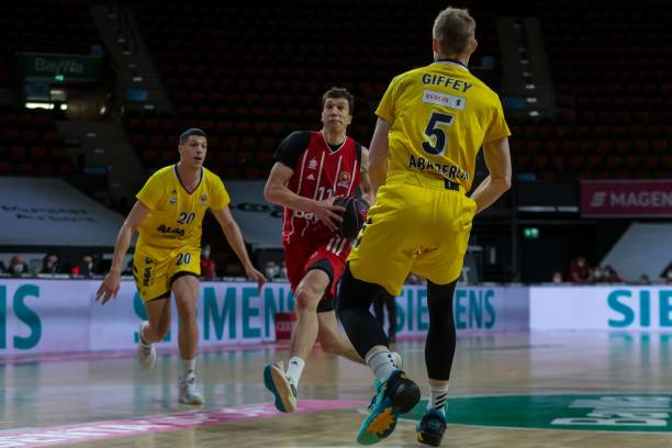 本次郑钦文 本次郑钦文